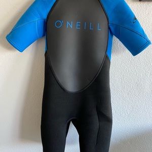 O’Nell kids Wet Suit size 6